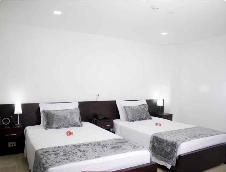 Hotel Lleras Express Medellín Exteriör bild